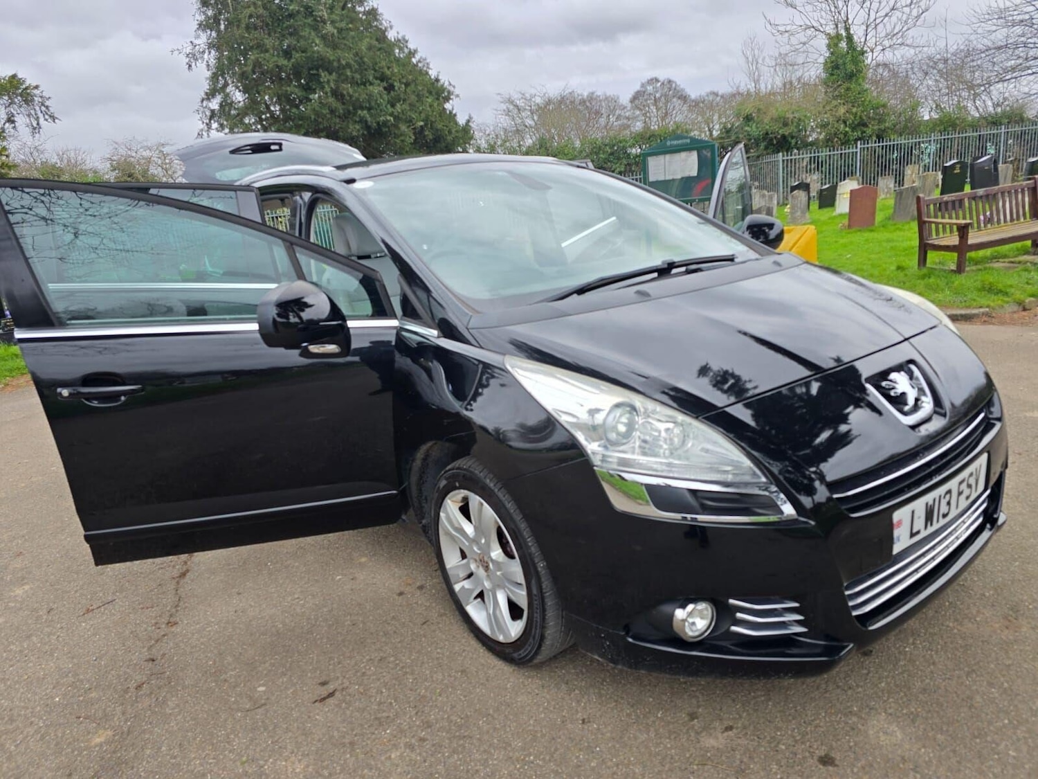 Used Peugeot 5008 2014 for sale - 76520126: Photo 7