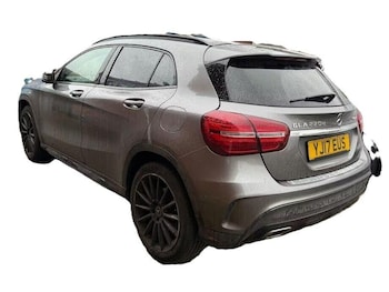 Used Mercedes-Benz GLA 2017 for sale - 77679804: Photo