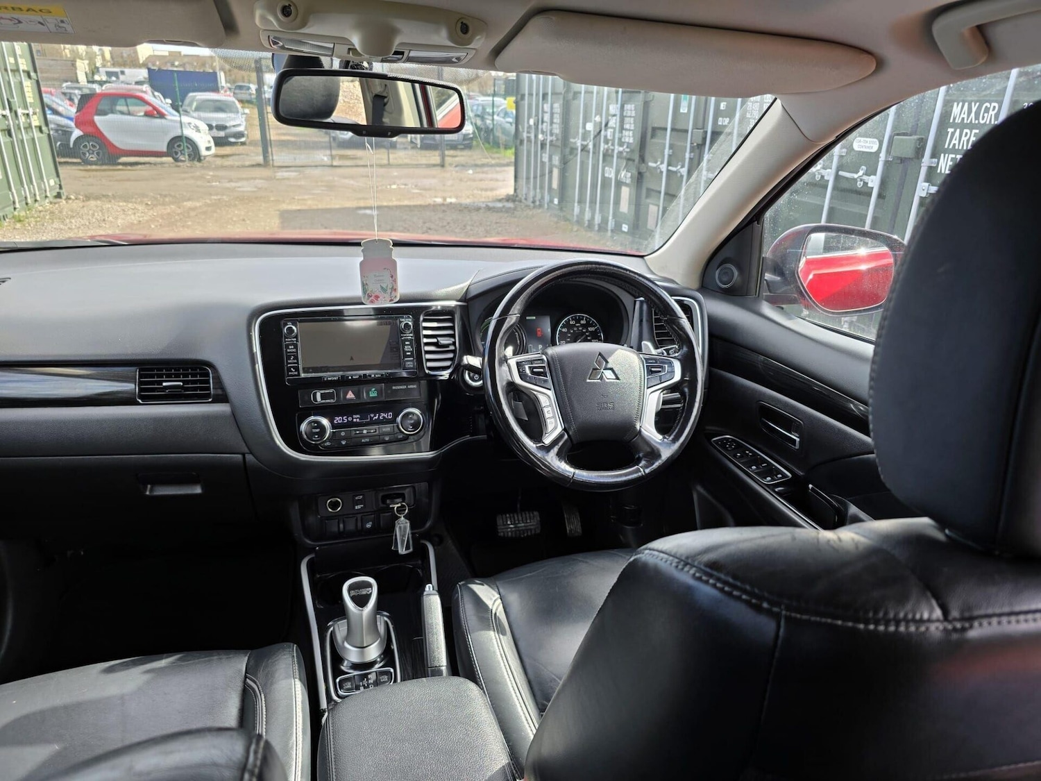 Used Mitsubishi Outlander 2015 for sale - 77546280: Photo 22