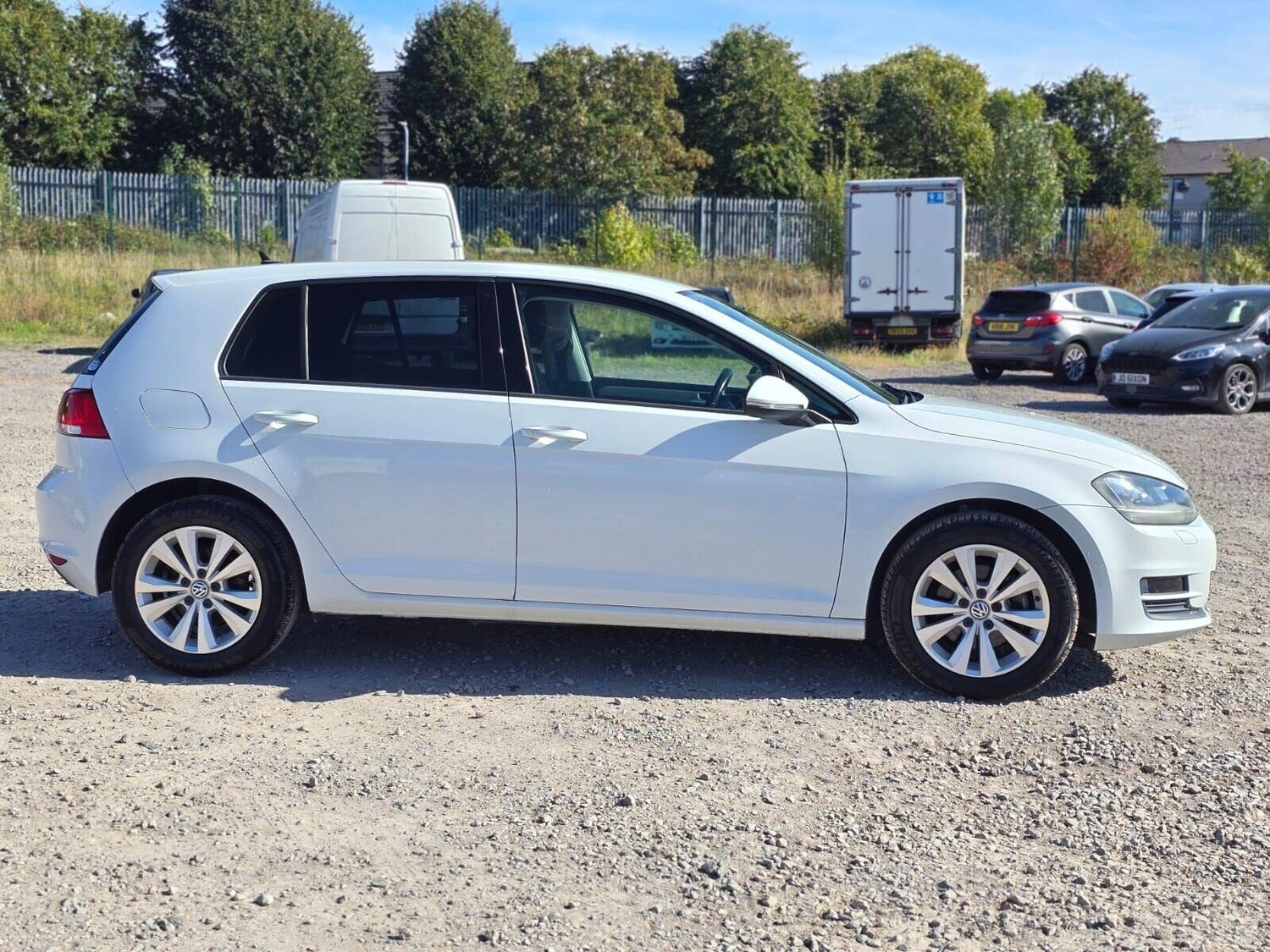 Used Volkswagen Golf 2014 for sale - 76076179: Photo 14