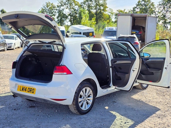Used Volkswagen Golf 2014 for sale - 76076179: Photo 17