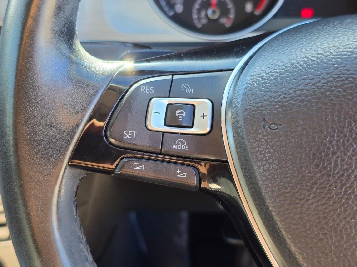 Used Volkswagen Golf 2014 for sale - 76076179: Photo 30