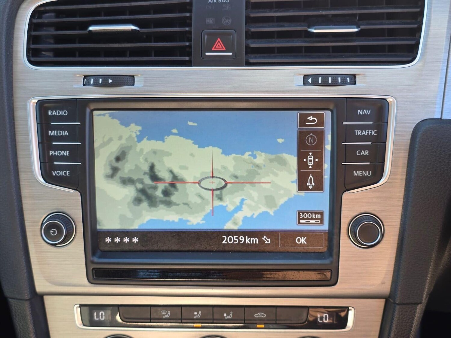 Used Volkswagen Golf 2014 for sale - 76076179: Photo 35