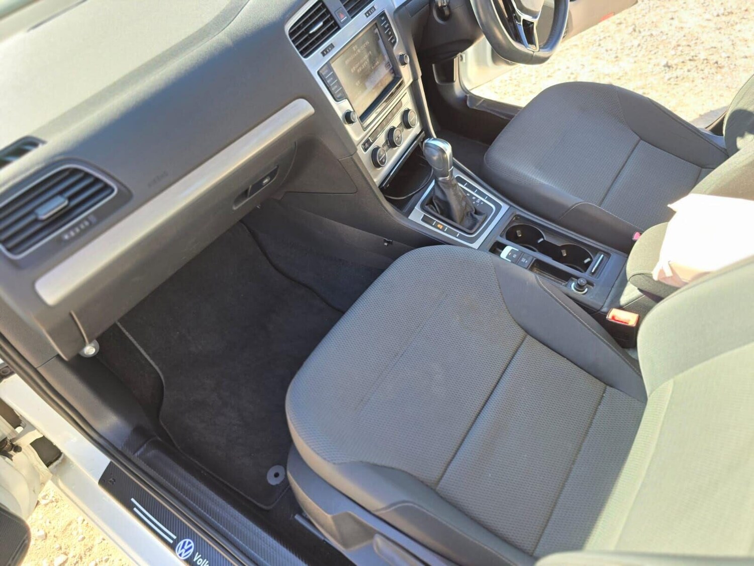 Used Volkswagen Golf 2014 for sale - 76076179: Photo 40