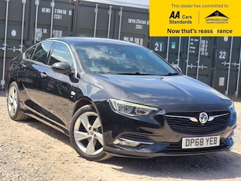 Used Vauxhall Insignia 2019 for sale - 78926560: Photo