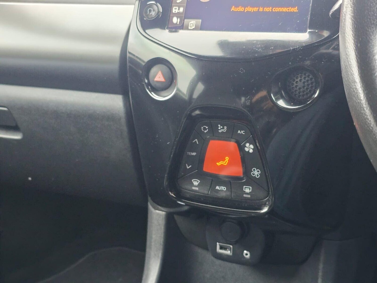 Used Toyota AYGO 2021 for sale - 76631179: Photo 59