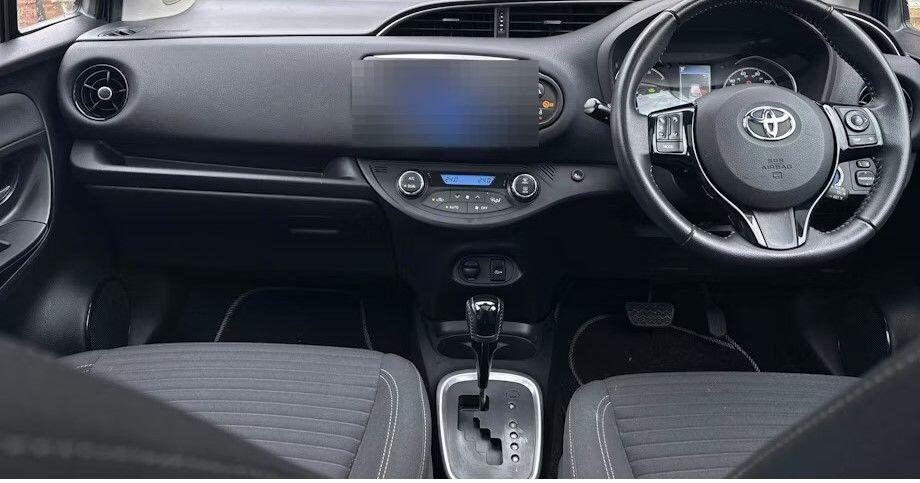 Used Toyota Yaris 2017 for sale - 76739387: Photo 8