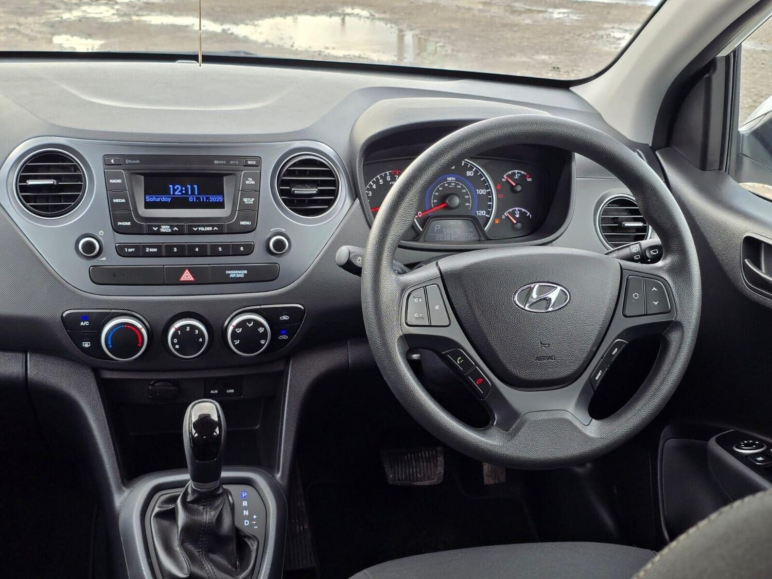 Used Hyundai i10 2018 for sale - 76376603: Photo 28