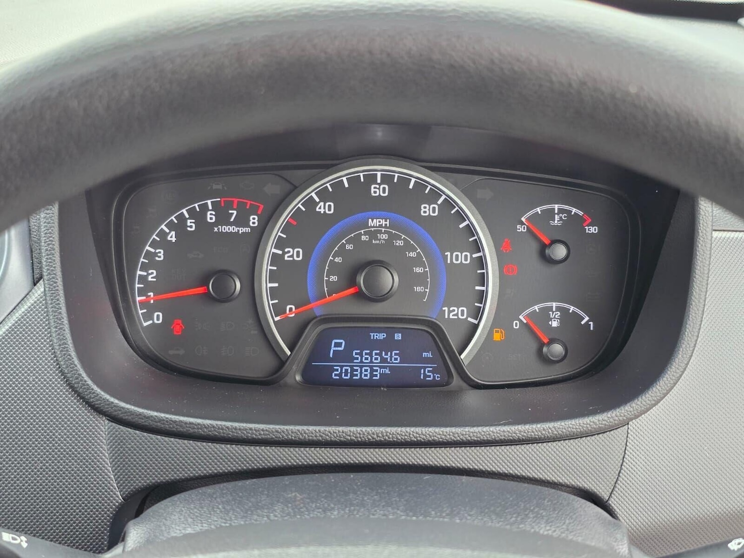 Used Hyundai i10 2018 for sale - 76376603: Photo 37