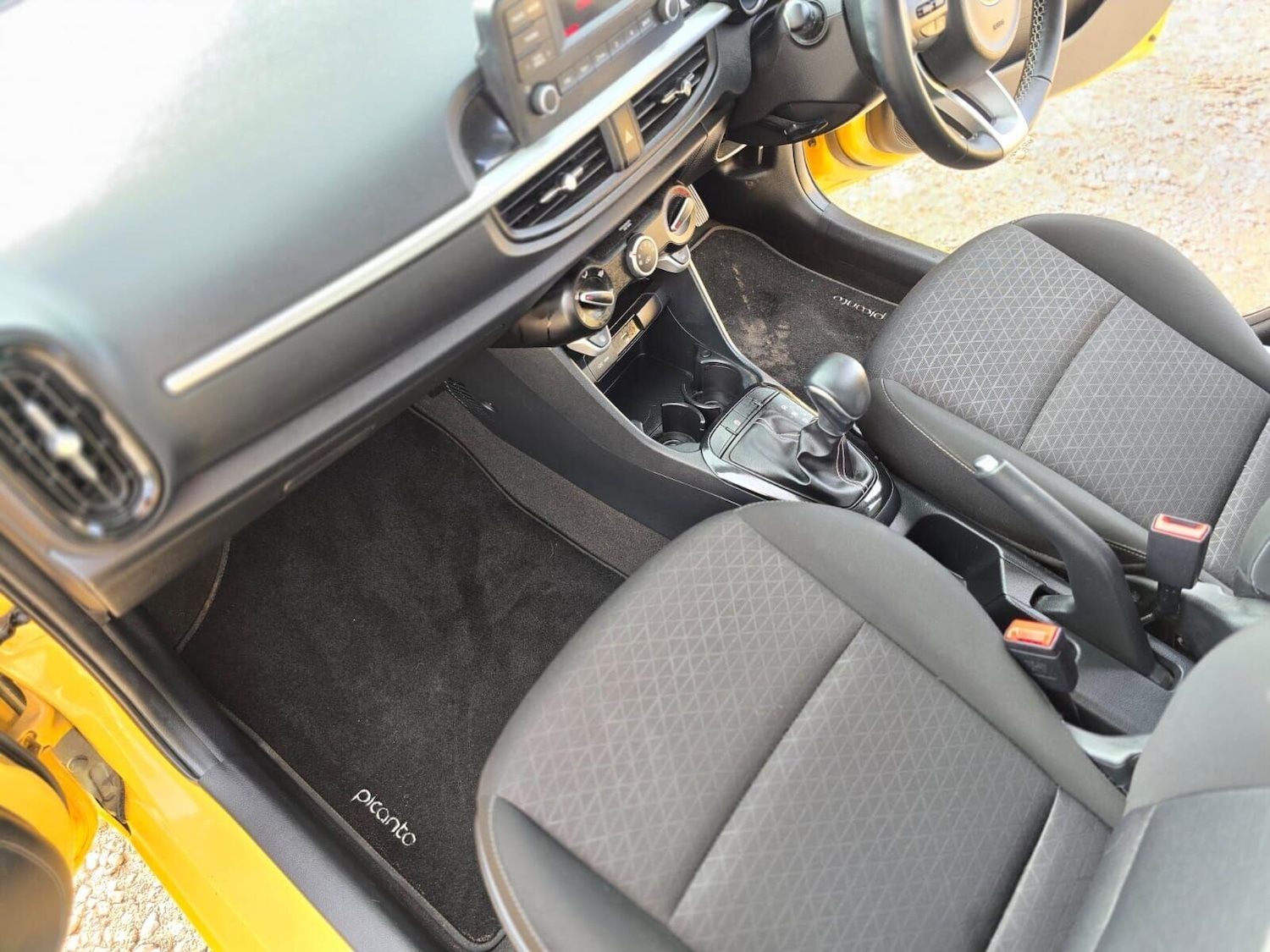 Used Kia Picanto 2020 for sale - 76069815: Photo 30