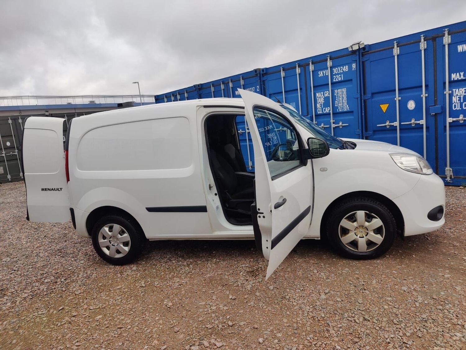 Vehicle 21