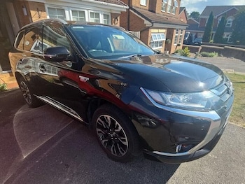 Mitsubishi - Outlander