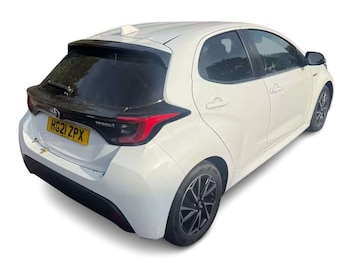 Used Toyota Yaris 2021 for sale - 79408995: Photo