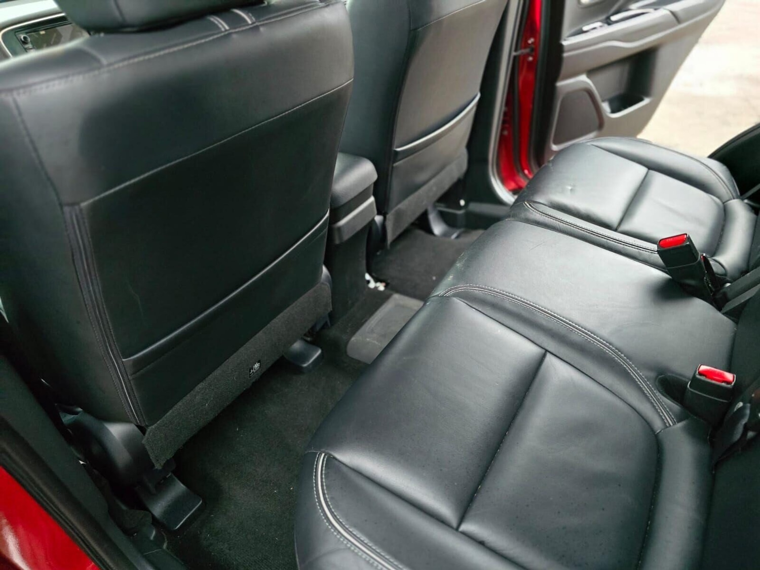 Used Mitsubishi Outlander 2016 for sale - 76750850: Photo 24