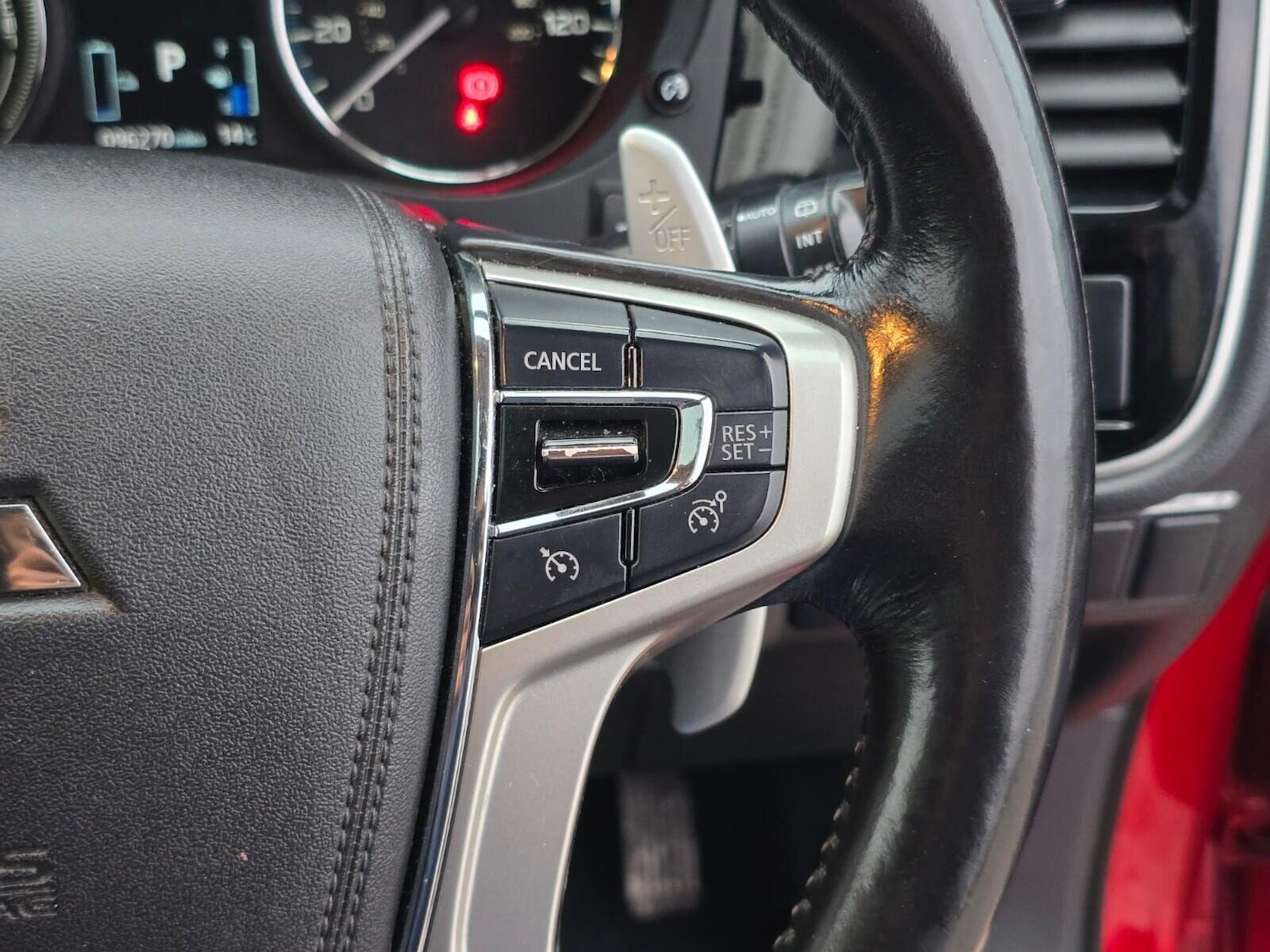 Used Mitsubishi Outlander 2016 for sale - 76750850: Photo 29