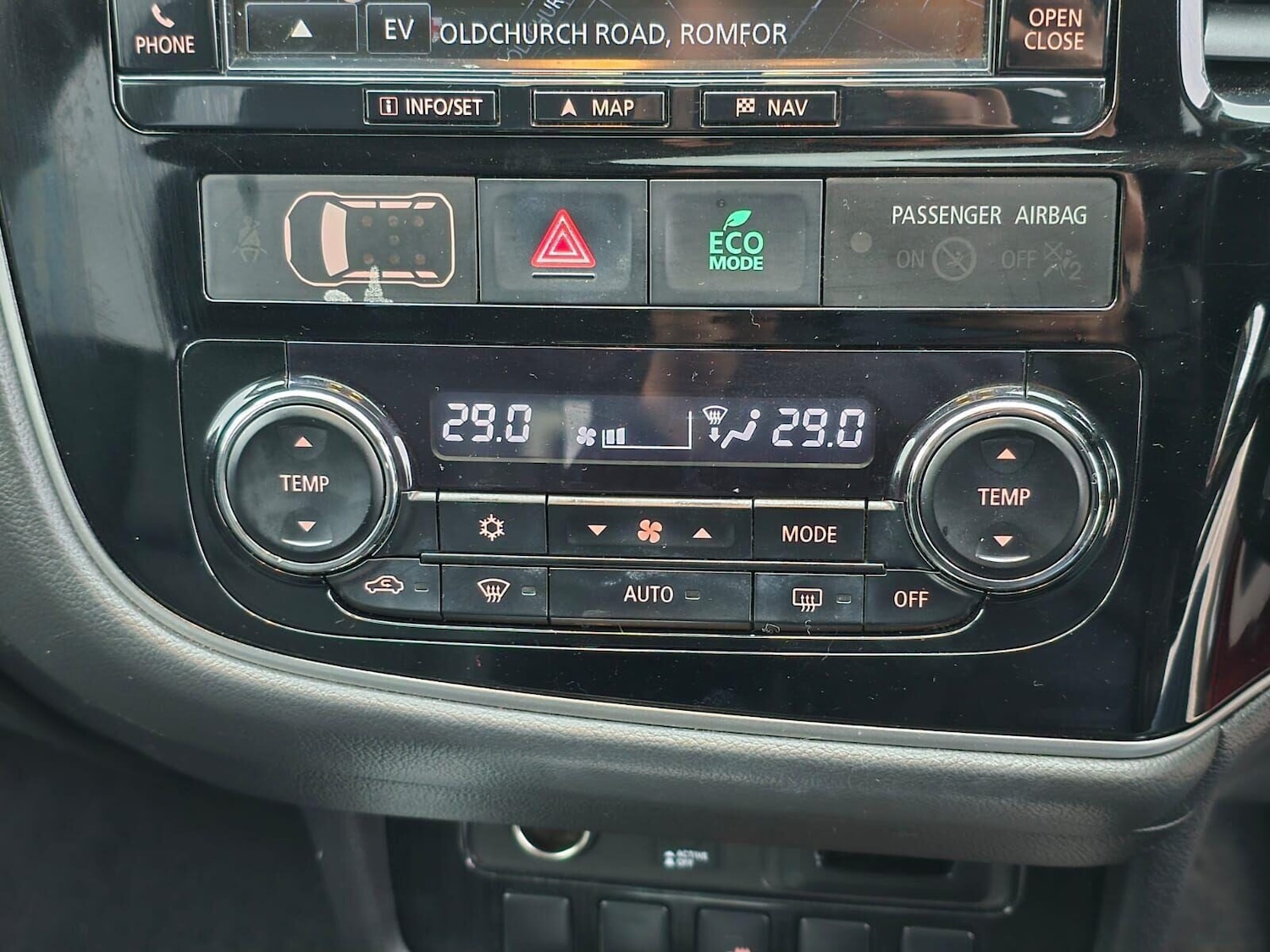 Used Mitsubishi Outlander 2016 for sale - 76750850: Photo 33