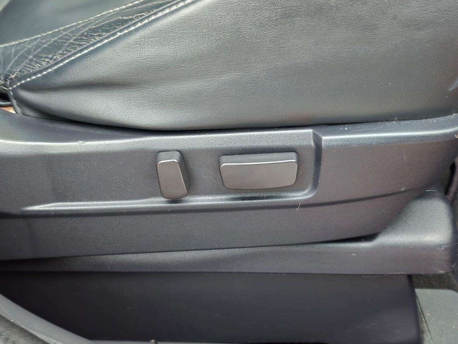 Used Mitsubishi Outlander 2016 for sale - 76750850: Photo 60