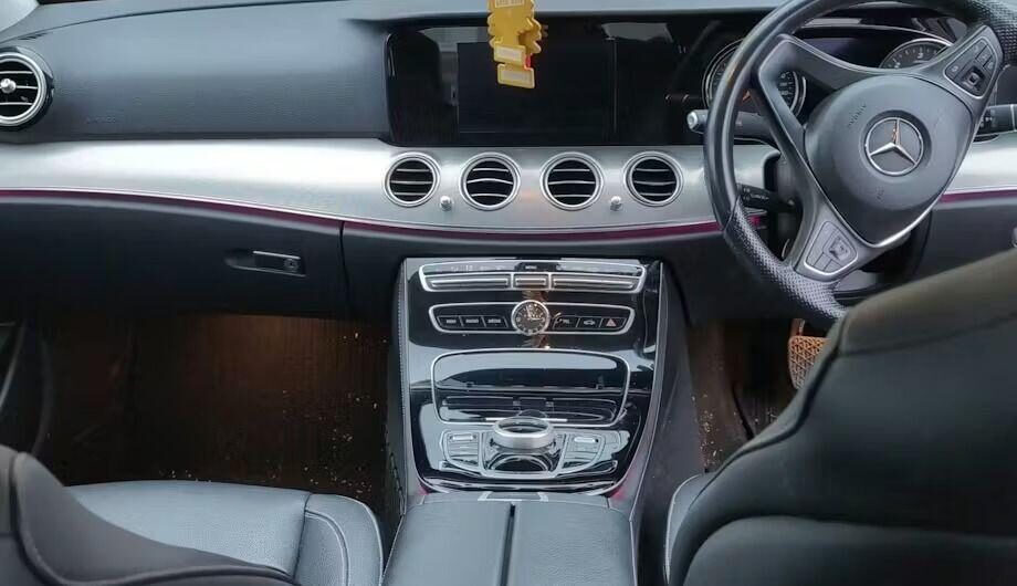 Used Mercedes-Benz E Class 2016 for sale - 77382198: Photo 5