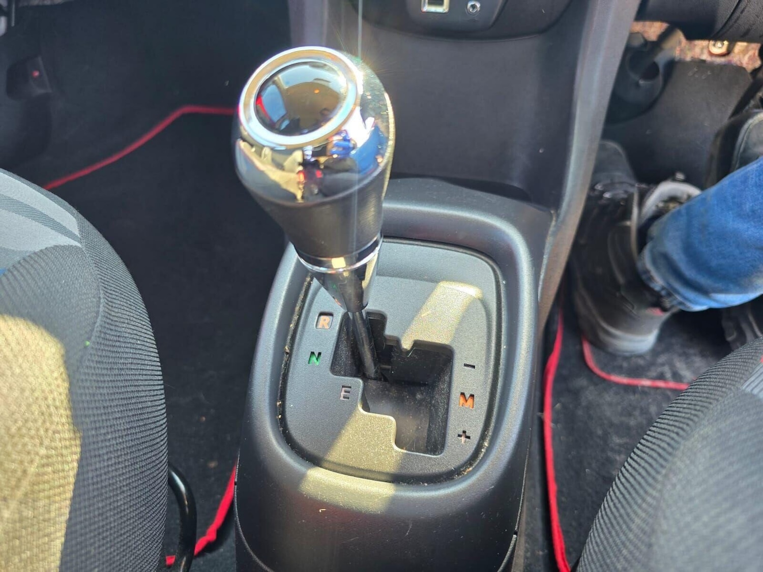 Used Peugeot 108 2015 for sale - 76566410: Photo 15