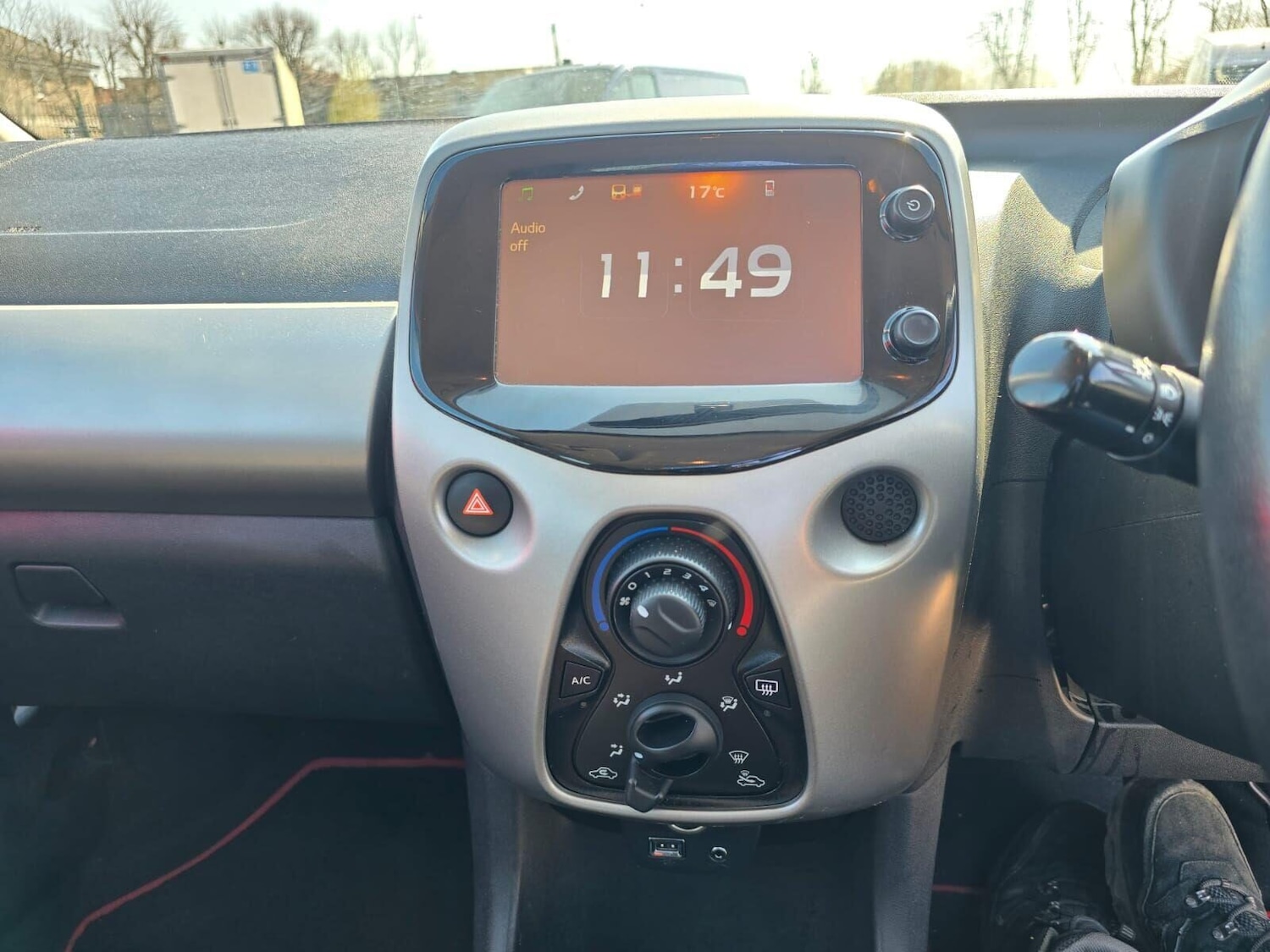 Used Peugeot 108 2015 for sale - 76566410: Photo 31