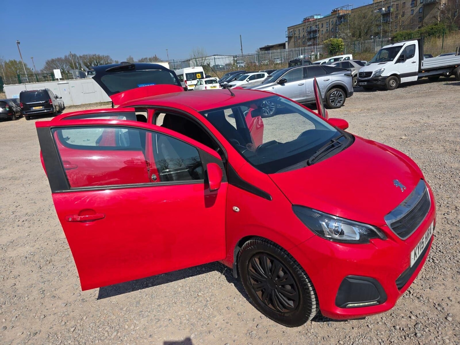 Used Peugeot 108 2015 for sale - 76566410: Photo 6