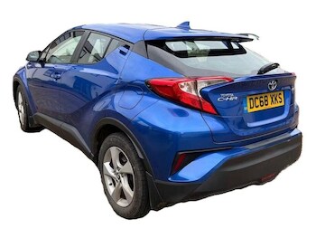 Used Toyota C-HR 2019 for sale - 78420574: Photo