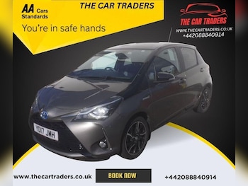 Used Toyota Yaris 2017 for sale - 76115675: Photo 2