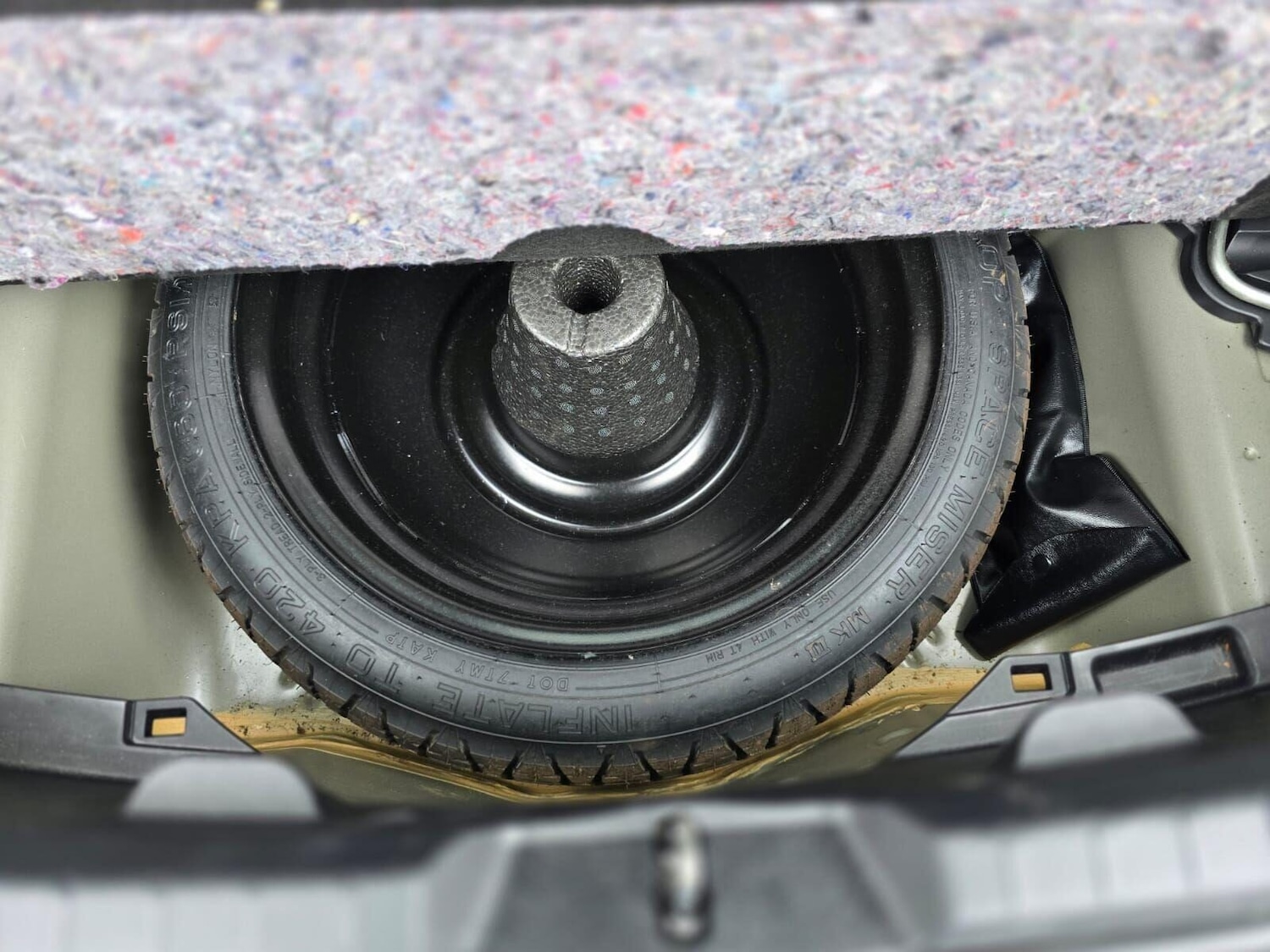 Used Toyota Yaris 2017 for sale - 76115675: Photo 53