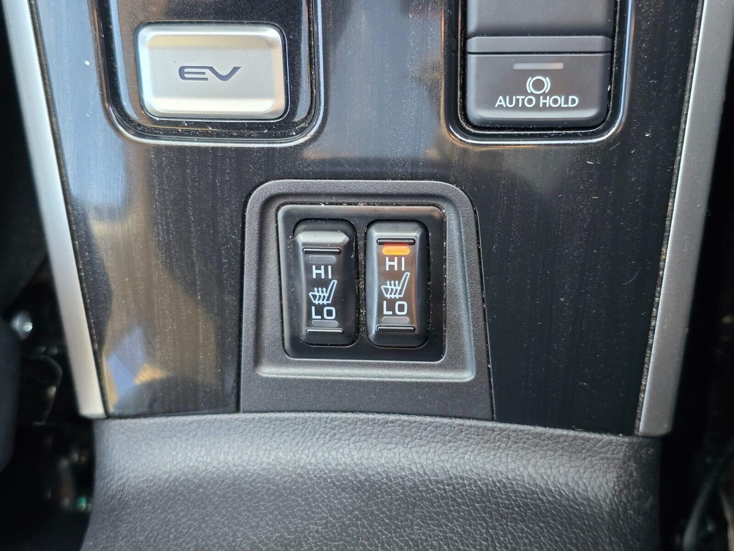 Used Mitsubishi Outlander 2017 for sale - 76495495: Photo 32