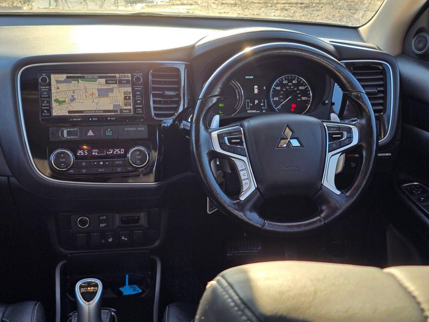 Used Mitsubishi Outlander 2017 for sale - 76495495: Photo 33