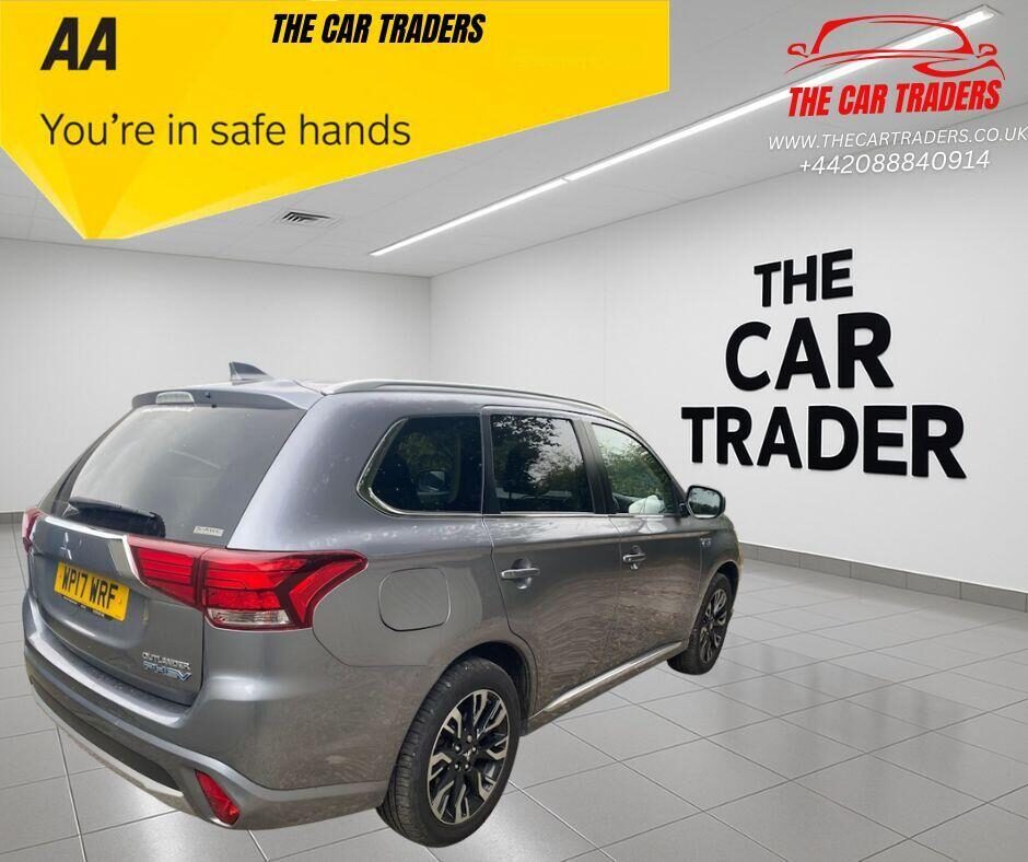 Used Mitsubishi Outlander 2017 for sale - 76495495: Photo 4