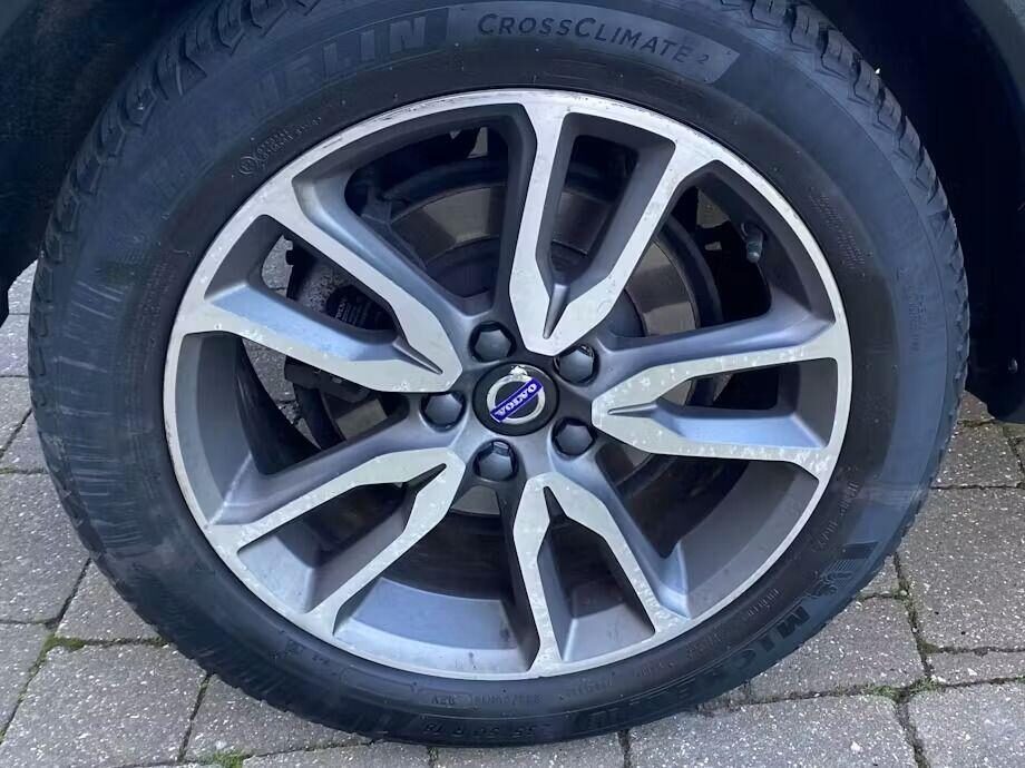 Used Volvo V60 2017 for sale - 77901065: Photo 9