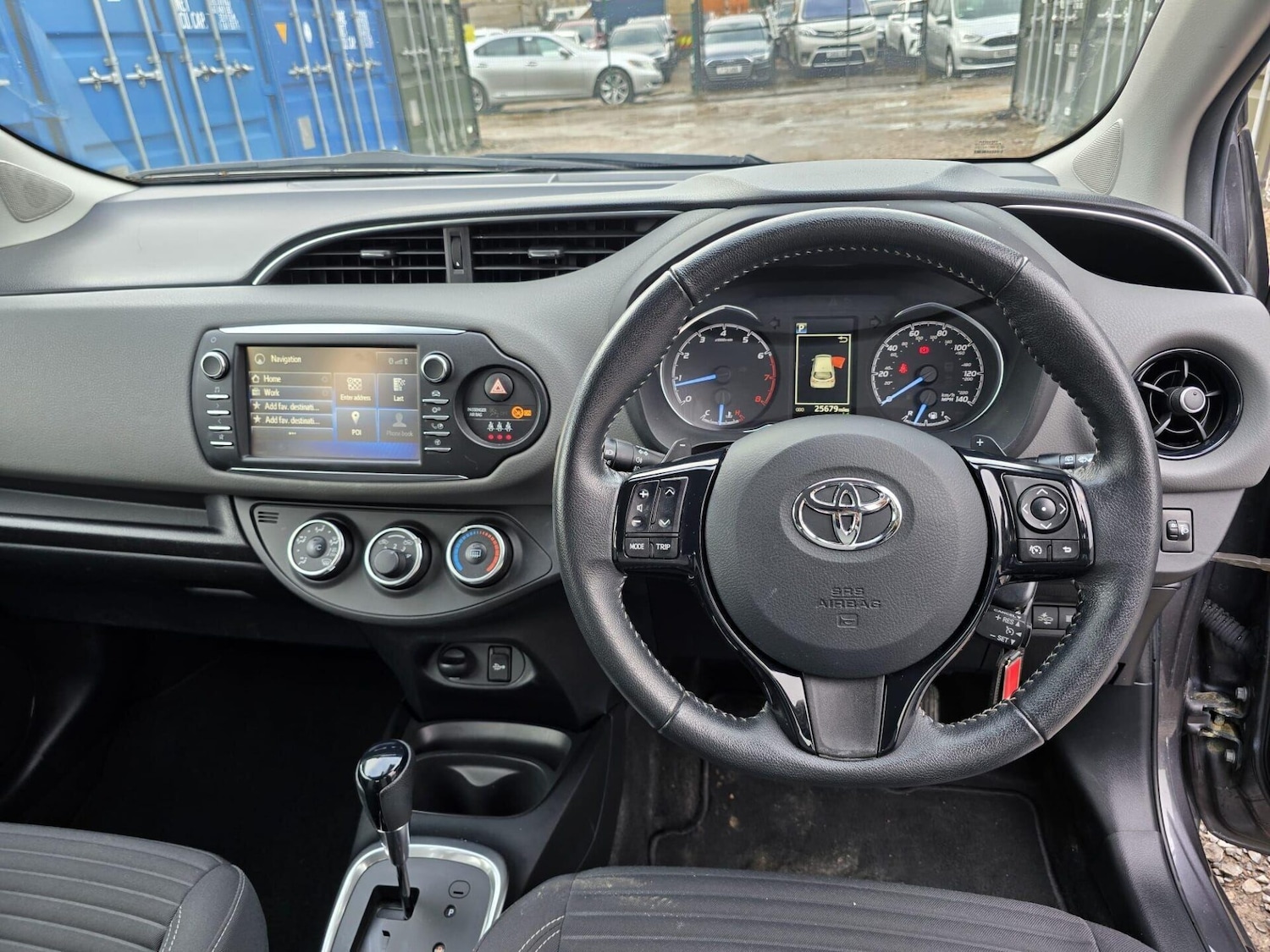 Used Toyota Yaris 2019 for sale - 77275199: Photo 19