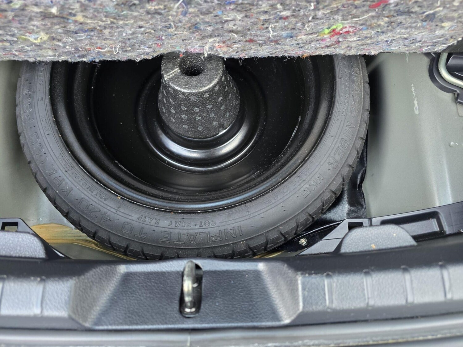 Used Toyota Yaris 2019 for sale - 77275199: Photo 59