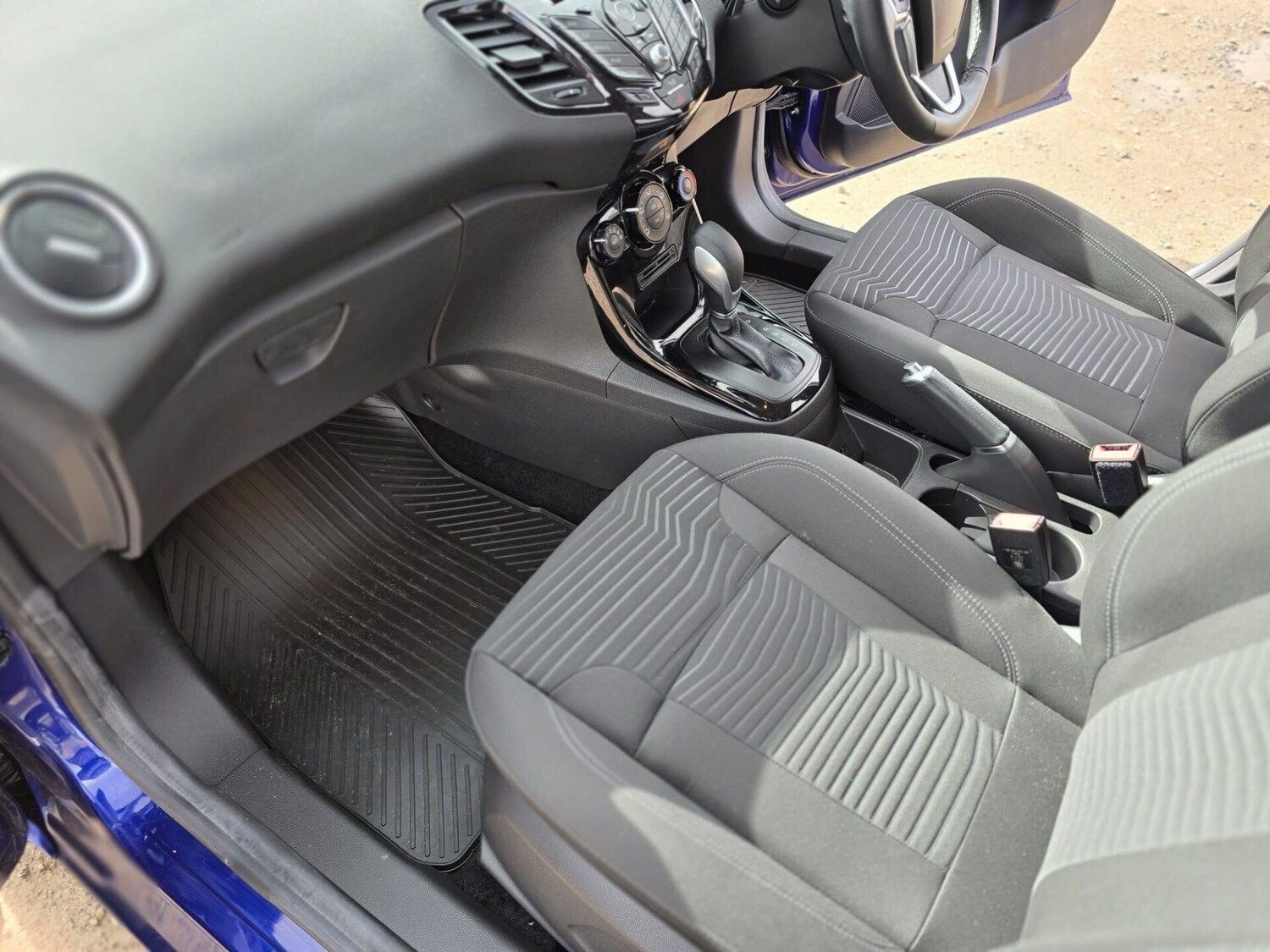 Used Ford Fiesta 2016 for sale - 77636588: Photo 35