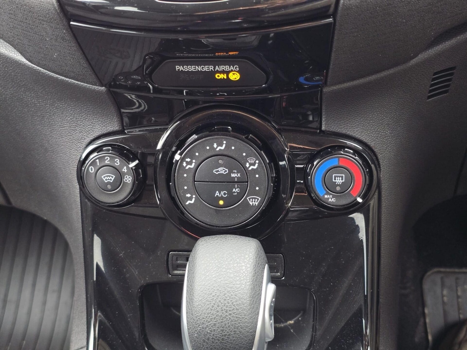 Used Ford Fiesta 2016 for sale - 77636588: Photo 56