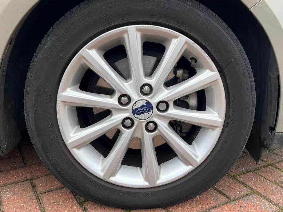 Used Ford Focus 2015 for sale - 76762061: Photo 12