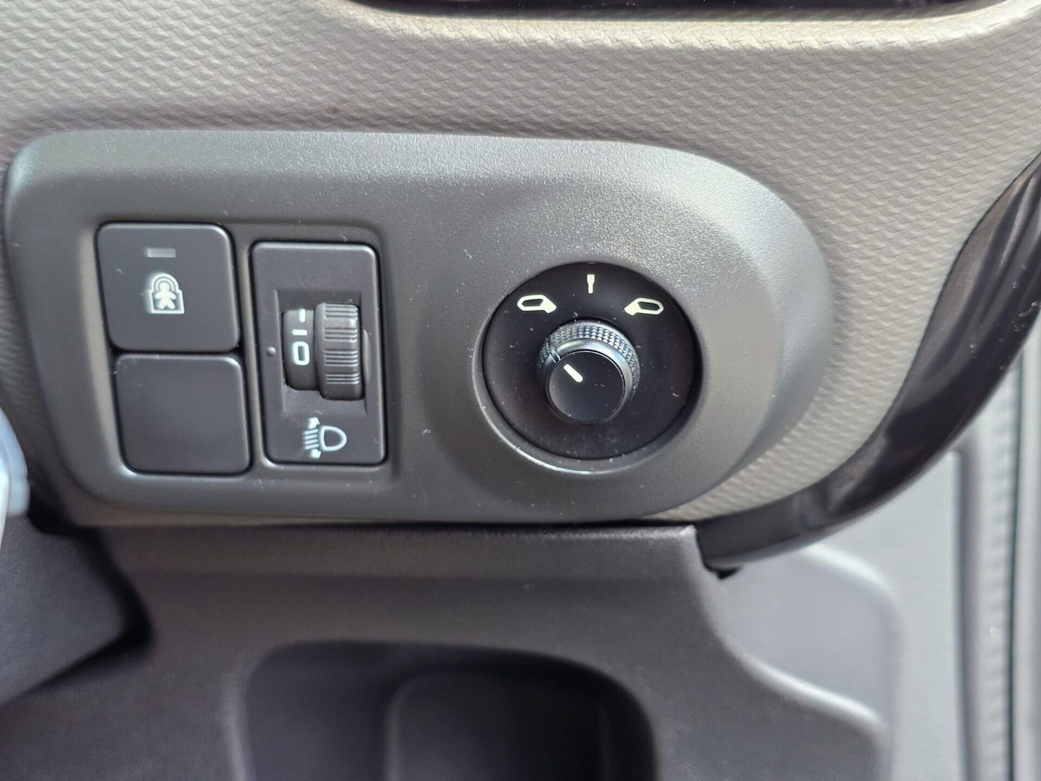 Used Citroen C4 Cactus 2016 for sale - 78061292: Photo 21