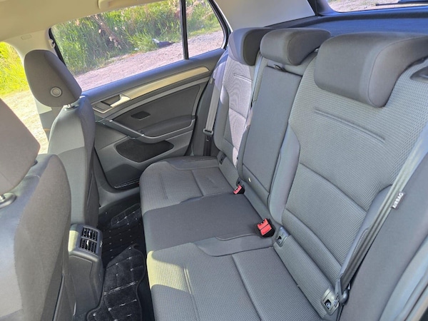 Used Volkswagen Golf 2014 for sale - 75054256: Photo 31