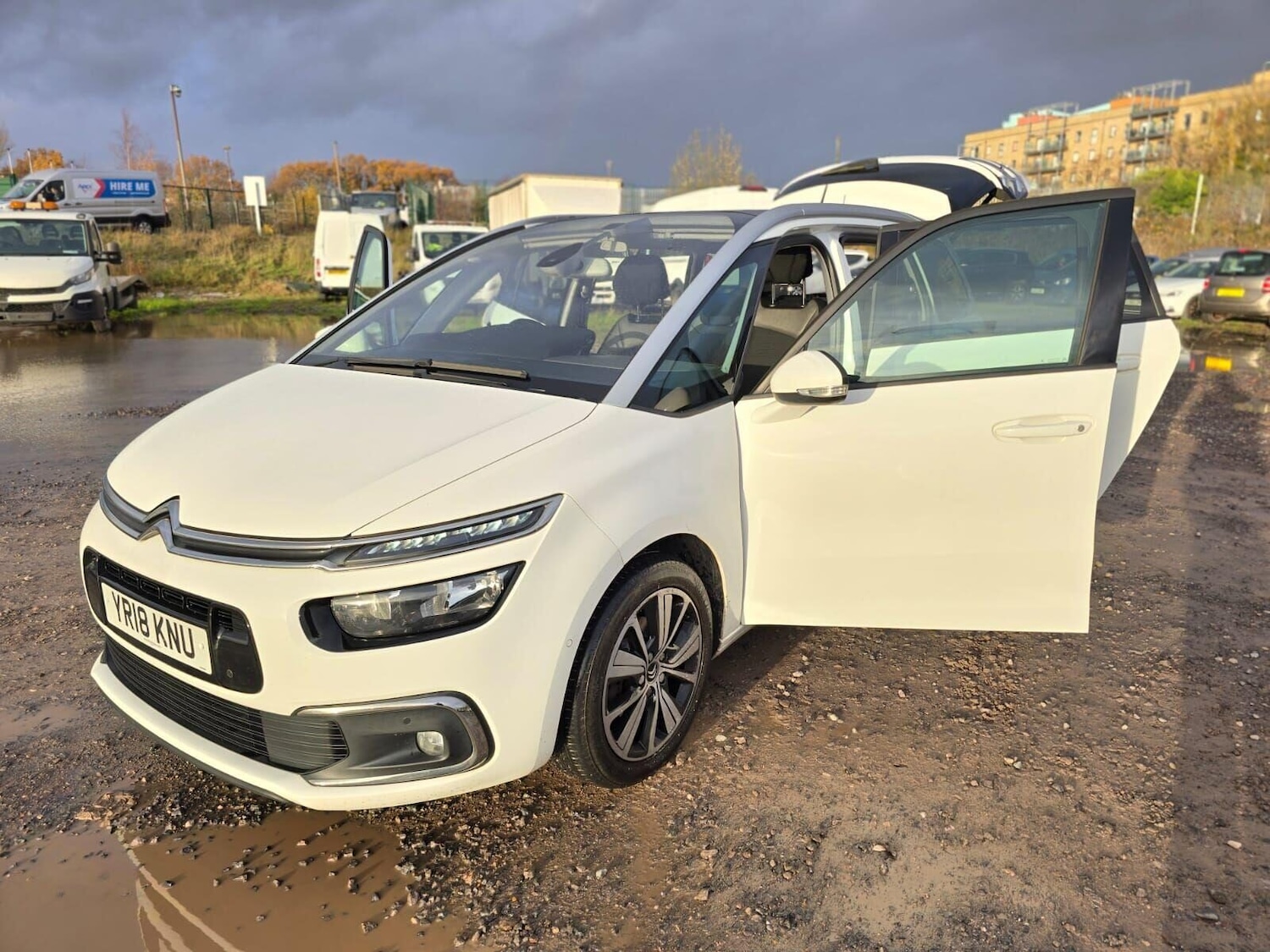 Used Citroen C4 Grand Picasso 2018 for sale - 76794763: Photo 10