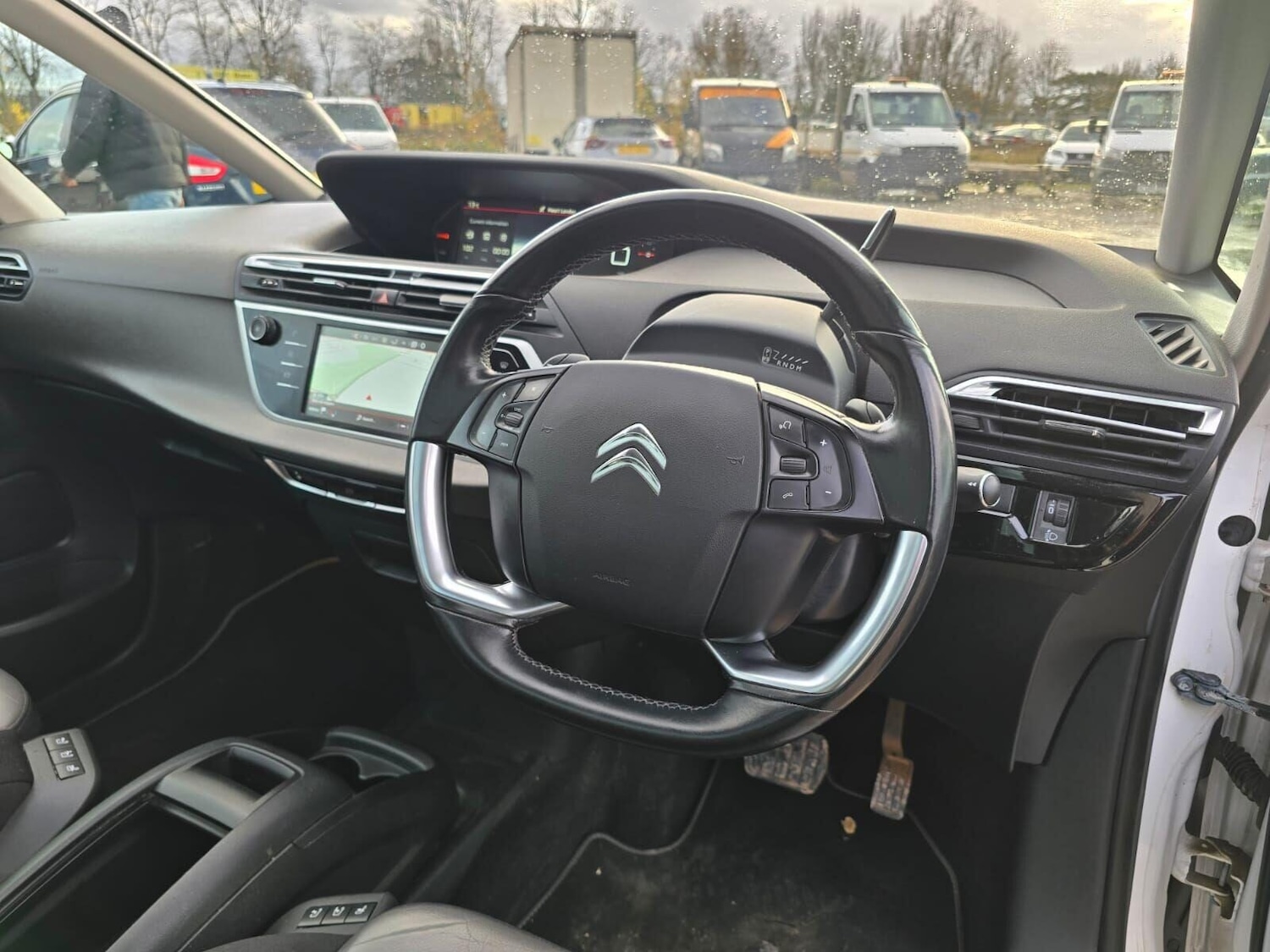 Used Citroen C4 Grand Picasso 2018 for sale - 76794763: Photo 38