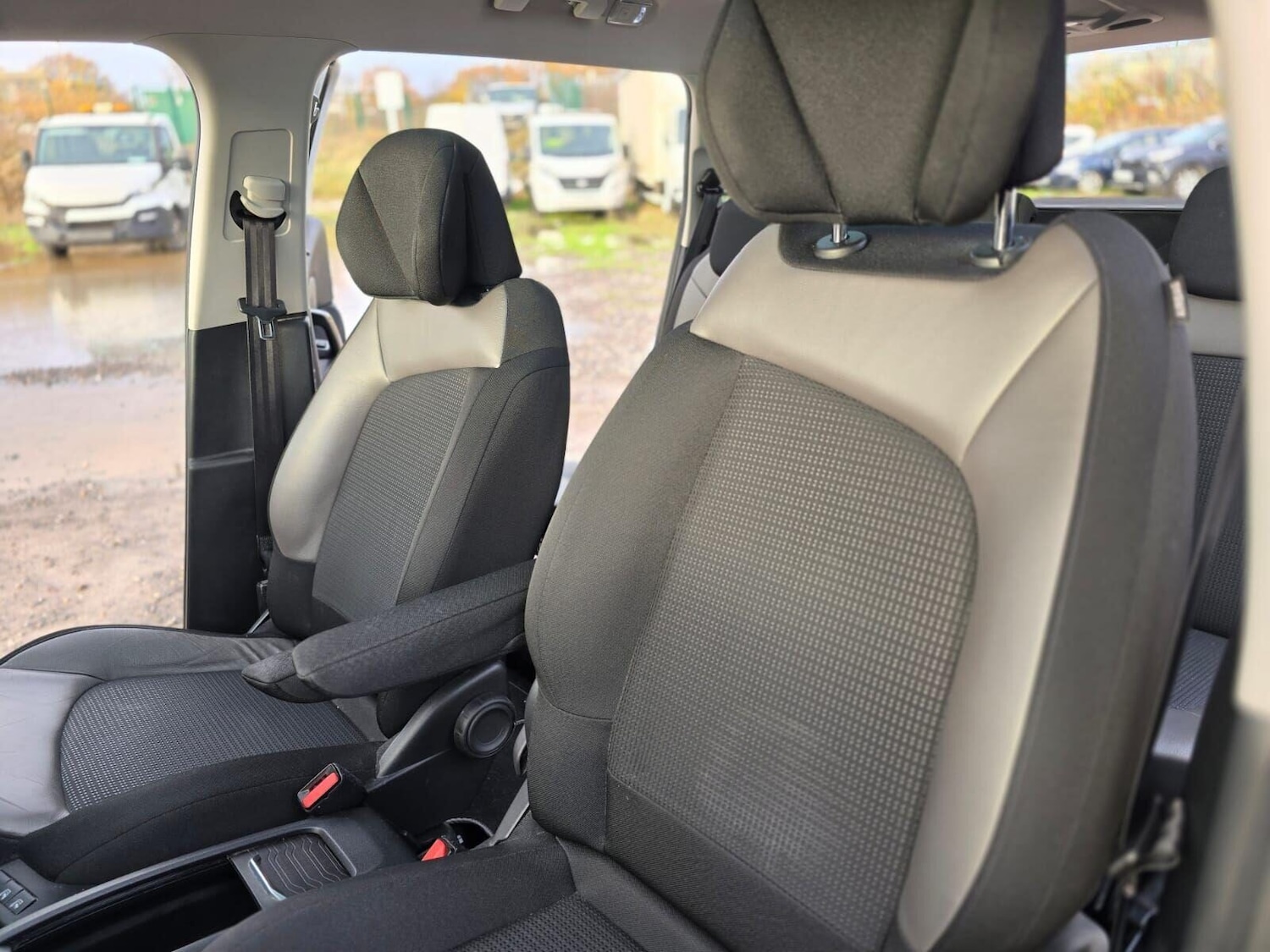 Used Citroen C4 Grand Picasso 2018 for sale - 76794763: Photo 42