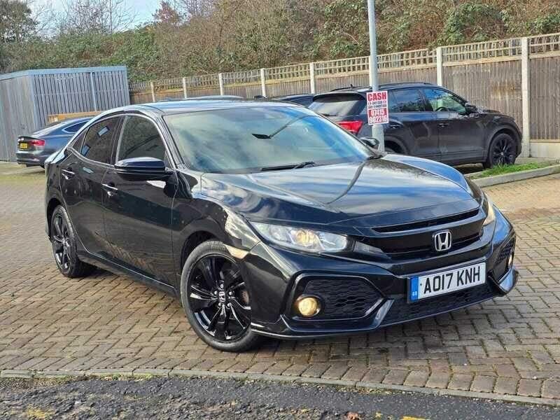 Used Honda Civic 2017 for sale - 77487125: Photo 10