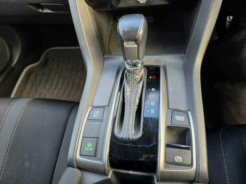 Used Honda Civic 2017 for sale - 77487125: Photo 38