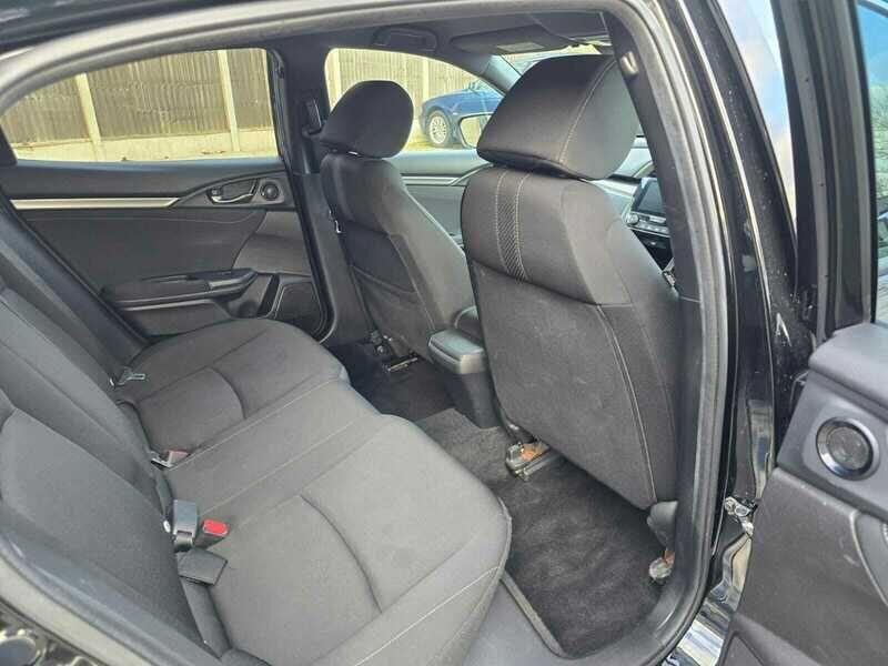 Used Honda Civic 2017 for sale - 77487125: Photo 45