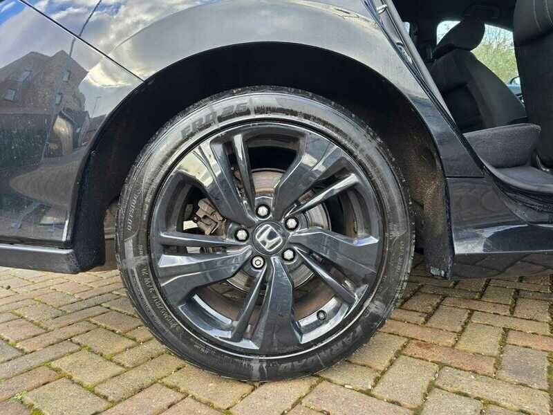 Used Honda Civic 2017 for sale - 77487125: Photo 53