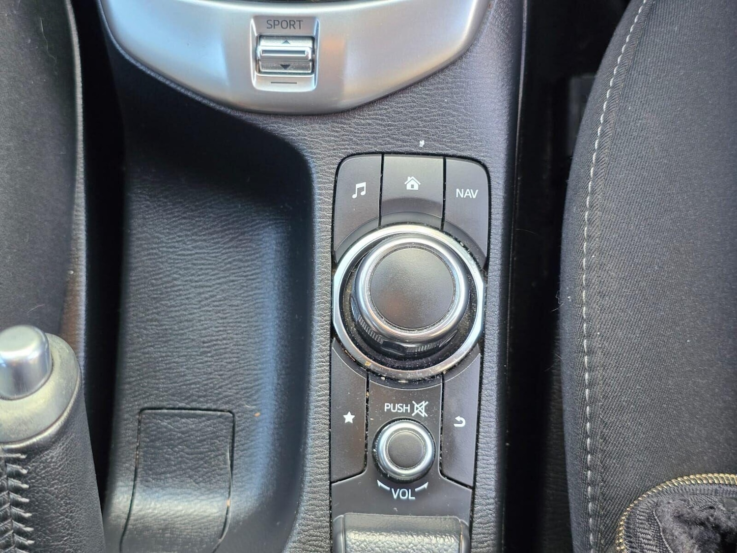 Used Mazda CX-3 2016 for sale - 75962239: Photo 30