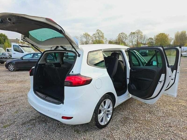 Used Vauxhall Zafira 2015 for sale - 76232946: Photo 16