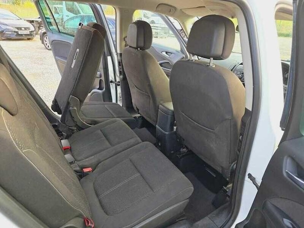 Used Vauxhall Zafira 2015 for sale - 76232946: Photo 26