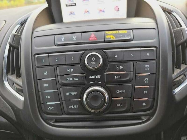 Used Vauxhall Zafira 2015 for sale - 76232946: Photo 45